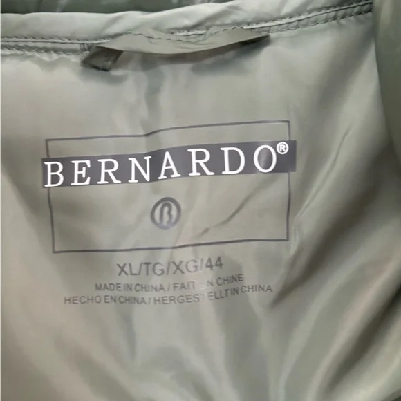 Bernardo Olive Green Puffer Jacket - Size XL - Never Worn - Picture 8 of 9